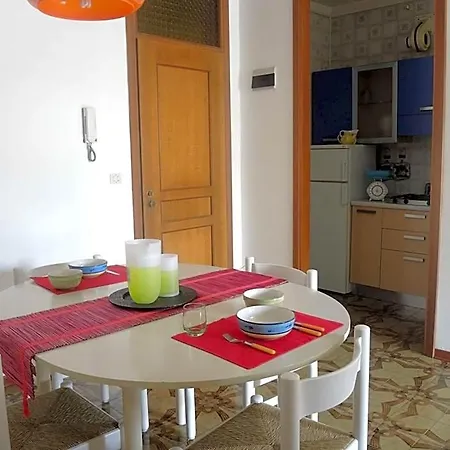 Spacious Flat Near Pluto 3*